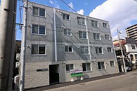 ｕｐｐｅｒ　ｖｉｌｌａｇｅ南円山  ｜ 北海道札幌市中央区南七条西24丁目（賃貸マンション1LDK・4階・33.60㎡） その1