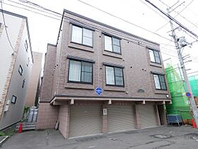 ロージェ・ブルー  ｜ 北海道札幌市中央区南八条西12丁目（賃貸アパート1LDK・2階・30.60㎡） その1