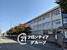 周辺：加古川市立鳩里小学校 徒歩9分。 720m