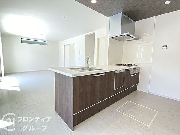 キッチンを拡大表示