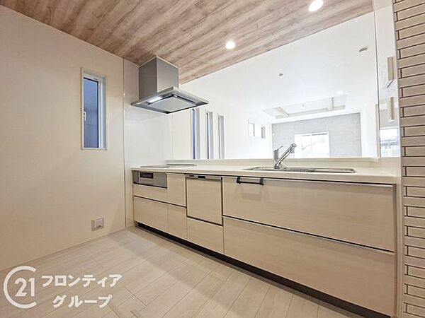 キッチンを拡大表示