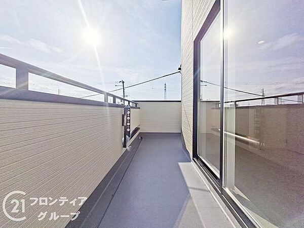 バルコニーを拡大表示