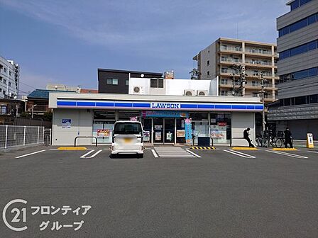 ローソン姫路古二階町店 徒歩2分。 90m