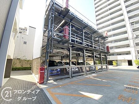 はじめてのご相談でも、経験豊富なスタッフが丁寧にお話を伺います。住まいのことで気になることがあれば、いつでもお声がけください