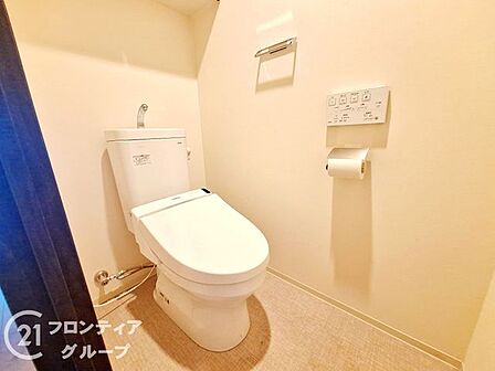 住まい選びは、価格や立地だけでなく、将来の暮らし方まで含めて考えることが大切です。今の段階で気になっていることを、まずスタッフに話してみてください