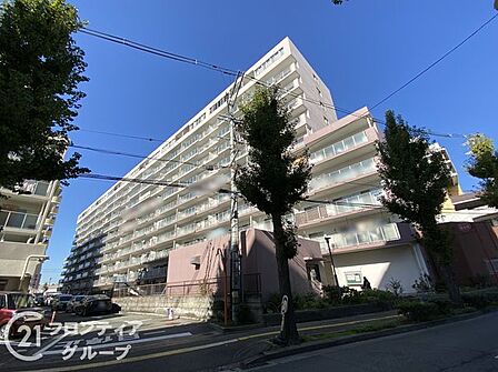マイホームは一生に一度の大きな買い物だからこそ、納得いくまで情報を集めてほしいと思います。疑問はどんどんスタッフにぶつけてください