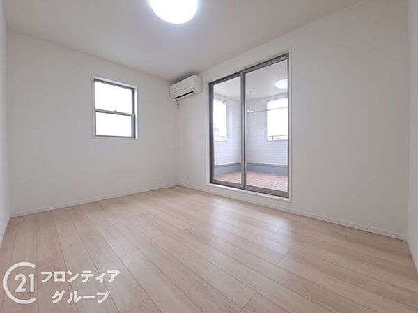 寝室を拡大表示