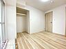 洋室：住まい選びは、価格や立地だけでなく、将来の暮らし方まで含めて考えることが大切です。今の段階で気になっていることを、まずスタッフに話してみてください