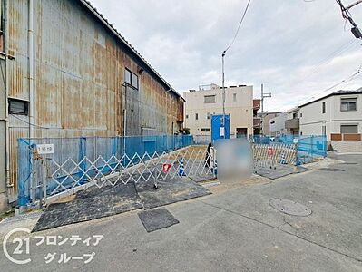 外観：最寄り駅まで徒歩約5分！通勤・通学の際に嬉しい駅チカ物件です。