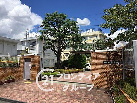 東大阪市立縄手中学校 徒歩6分。 450m