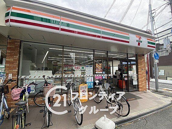 セブンイレブン...