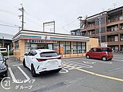 セブンイレブン東大阪俊徳町3丁目店 徒歩3分。 240m