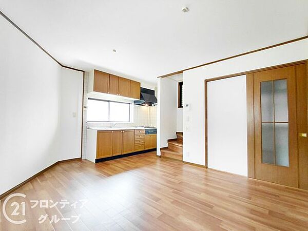 リビング/ダイニングを拡大表示