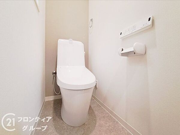 トイレを拡大表示