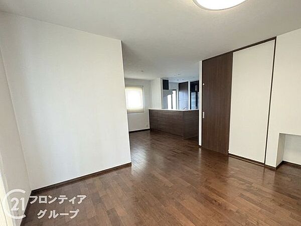 リビング/ダイニングを拡大表示