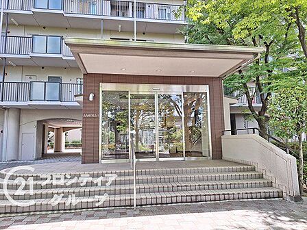 住宅購入の流れや必要な手続きについて、順を追ってご説明しています。はじめての方でも安心してご相談いただける環境を整えています