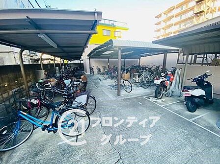 「賃貸のままでいいのか、買うべきか」その判断に必要な情報を、スタッフがわかりやすく整理してお伝えします。お気軽にご相談ください