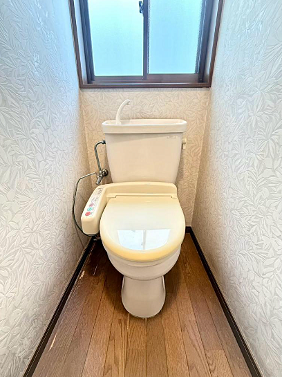 トイレを拡大表示
