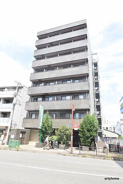 ロイヤルクイーンズパーク江坂 ｜大阪府吹田市豊津町(賃貸マンション1K・6階・25.55㎡)の写真 その1