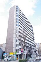 La Douceur西天満  ｜ 大阪府大阪市北区西天満3丁目（賃貸マンション1LDK・8階・40.61㎡） その1