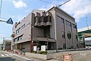 南図書館・南文化小劇場の外観