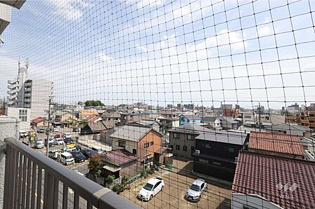 バルコニーからの眺め（南東方向）［2026年4月26日撮影］