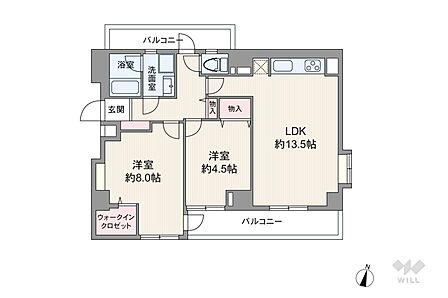 間取りは専有面積65.85平米の2LDK。LDK約13.5帖のプラン。複数方向に採光部があり、バルコニー面積は7.44平米です。