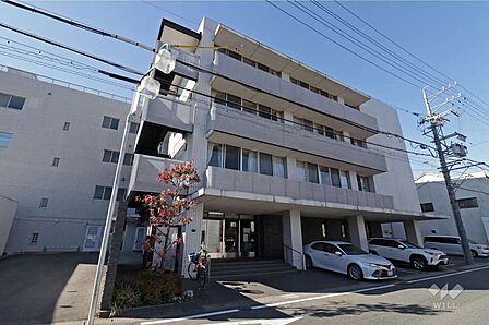 平岩病院の外観