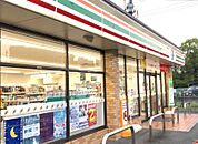 セブンイレブン 名古屋平和が丘南店（687m）
