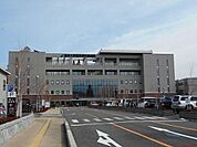 病院「信州大学医学部附属病院まで2499m」