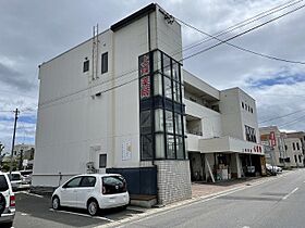 上條ビル  ｜ 長野県塩尻市大門並木町（賃貸マンション2K・3階・40.00㎡） その1