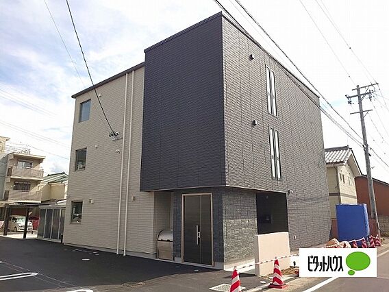 シャーメゾンエルーラ_トップ画像