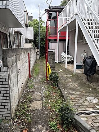 建物外観写真で...