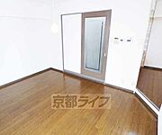 別の角度からの写真です。