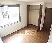 収納つきの洋室です。