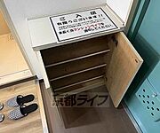 靴収納付の玄関