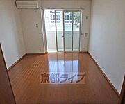 使いやすいフローリングのお部屋です