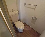 綺麗な洋式トイレです。