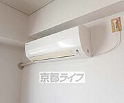 嬉しいエアコン付きです。