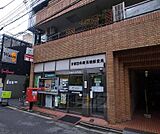京都四条柳馬場郵便局まで140m 街中の郵便局