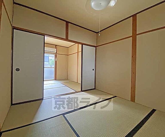 寝室