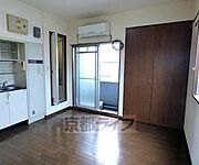 落ち着いた雰囲気のお部屋です