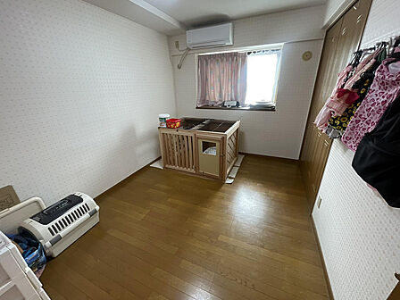 全居室収納付きです