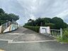 周辺：東郷小学校まで　650m　徒歩約9分