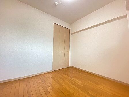 各居室、収納付きです！