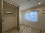 全室収納付き。子供部屋や寝室などにお使いいただける洋室は3部屋あります。