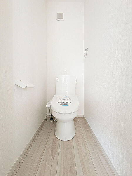 トイレを拡大表示