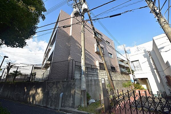 津雲台ハイツ ｜大阪府吹田市津雲台６丁目(賃貸マンション3LDK・1階・60.40㎡)の写真 その3