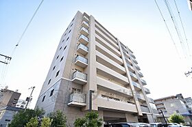 Welina江坂  ｜ 大阪府吹田市南金田２丁目25番23号（賃貸マンション2LDK・6階・60.01㎡） その1