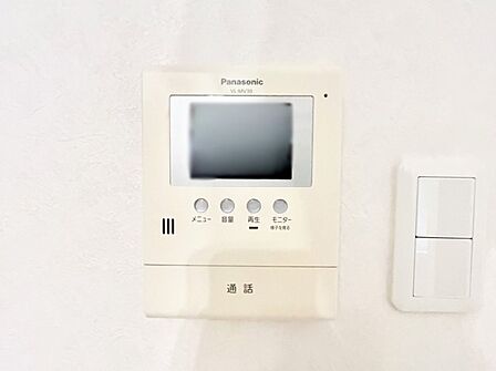 宅配需要が増えている近年ではTVモニター付きで防犯面も安心です。
